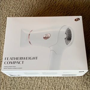 T3 Featherweight Compact hairdryer